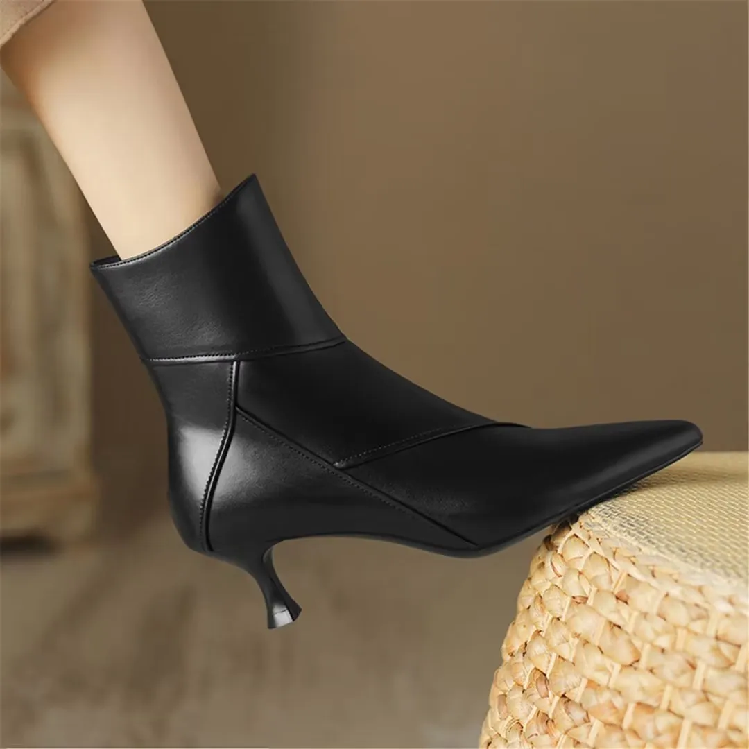 ChicLeather Elegance Pointed Toe Winter Boots