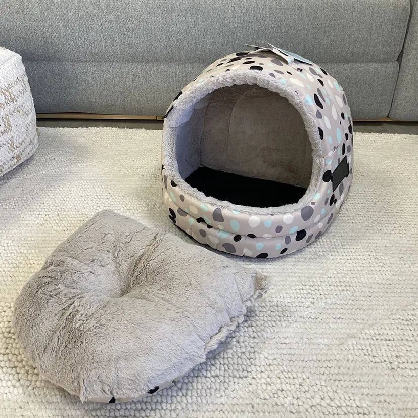 SAMPLE SALE: Leo Spot Taupe Hooded Pet House